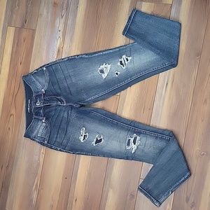 Maurices Distressed Jegging